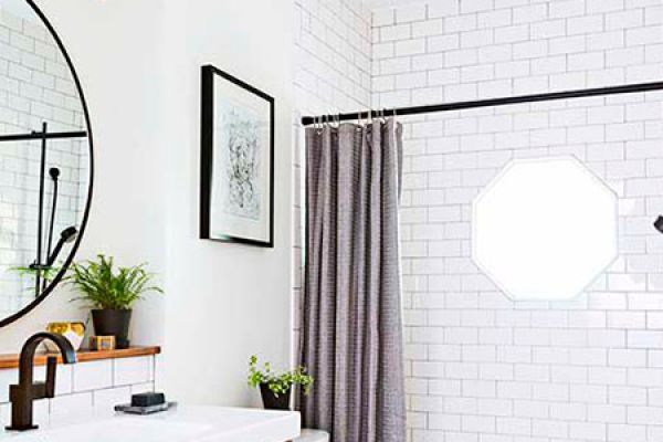empire-building-services-bathroom-036C43567C-877B-B5B4-42F8-E967686FBBE5.jpg